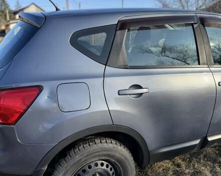 Серый Ниссан Кашкай, объемом двигателя 2 л и пробегом 290 тыс. км за 7500 $, фото 4 на Automoto.ua