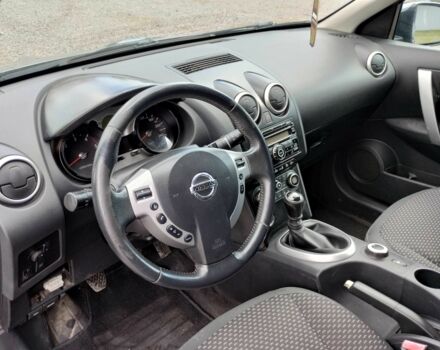 Серый Ниссан Кашкай, объемом двигателя 2 л и пробегом 287 тыс. км за 3999 $, фото 23 на Automoto.ua