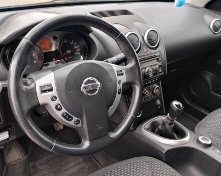 Серый Ниссан Кашкай, объемом двигателя 2 л и пробегом 239 тыс. км за 3900 $, фото 13 на Automoto.ua