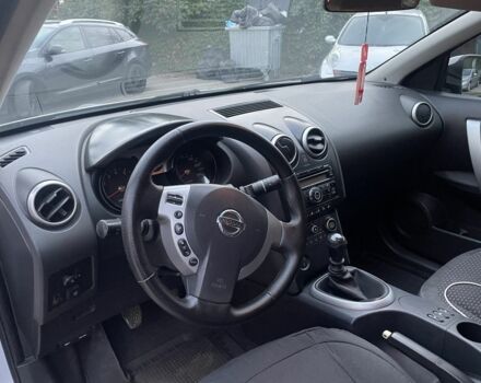 Серый Ниссан Кашкай, объемом двигателя 2 л и пробегом 300 тыс. км за 7800 $, фото 8 на Automoto.ua