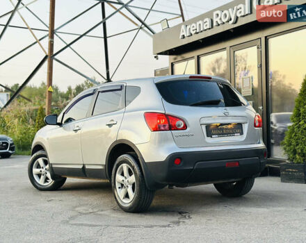 Сірий Ніссан Кашкай, об'ємом двигуна 2 л та пробігом 170 тис. км за 9200 $, фото 3 на Automoto.ua