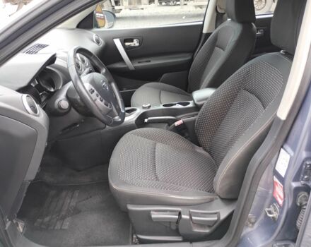 Серый Ниссан Кашкай, объемом двигателя 2 л и пробегом 287 тыс. км за 3999 $, фото 17 на Automoto.ua