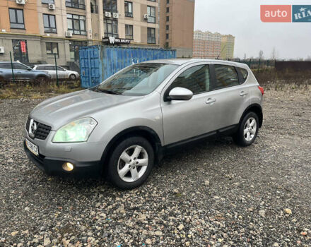 Серый Ниссан Кашкай, объемом двигателя 2 л и пробегом 137 тыс. км за 8000 $, фото 1 на Automoto.ua