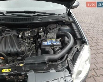 Серый Ниссан Кашкай, объемом двигателя 1.6 л и пробегом 241 тыс. км за 7850 $, фото 31 на Automoto.ua