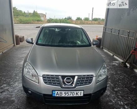 Серый Ниссан Кашкай, объемом двигателя 1.6 л и пробегом 250 тыс. км за 7700 $, фото 5 на Automoto.ua