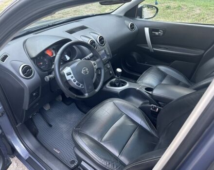 Серый Ниссан Кашкай, объемом двигателя 1.5 л и пробегом 256 тыс. км за 8500 $, фото 6 на Automoto.ua