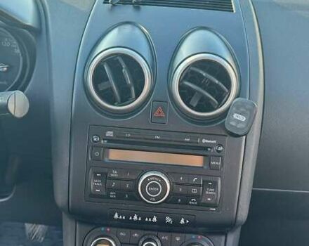 Серый Ниссан Кашкай, объемом двигателя 1.6 л и пробегом 320 тыс. км за 7600 $, фото 8 на Automoto.ua