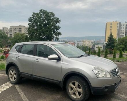 Серый Ниссан Кашкай, объемом двигателя 1.6 л и пробегом 198 тыс. км за 3300 $, фото 1 на Automoto.ua