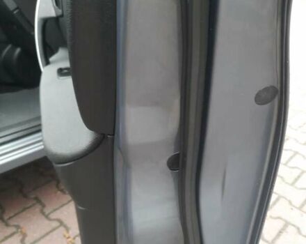 Серый Ниссан Кашкай, объемом двигателя 1.6 л и пробегом 241 тыс. км за 7850 $, фото 42 на Automoto.ua