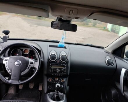 Серый Ниссан Кашкай, объемом двигателя 2 л и пробегом 239 тыс. км за 3900 $, фото 14 на Automoto.ua