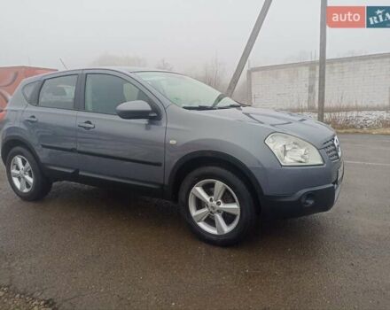 Серый Ниссан Кашкай, объемом двигателя 2 л и пробегом 146 тыс. км за 8200 $, фото 2 на Automoto.ua