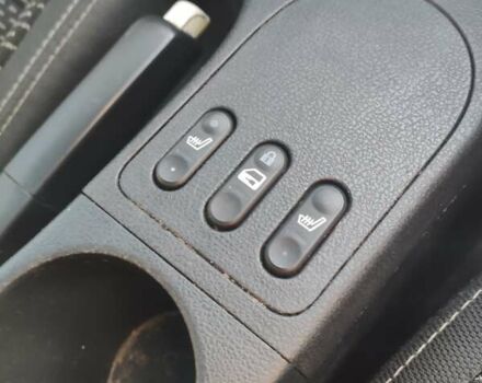 Сірий Ніссан Кашкай, об'ємом двигуна 1.5 л та пробігом 160 тис. км за 5300 $, фото 8 на Automoto.ua