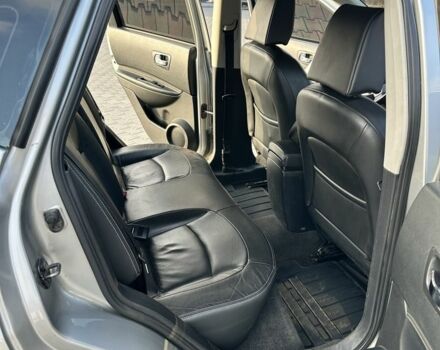 Серый Ниссан Кашкай, объемом двигателя 2 л и пробегом 192 тыс. км за 9200 $, фото 9 на Automoto.ua