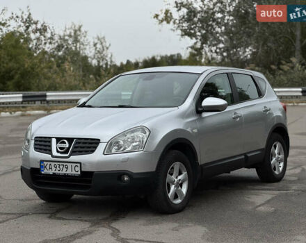 Серый Ниссан Кашкай, объемом двигателя 2 л и пробегом 197 тыс. км за 8500 $, фото 2 на Automoto.ua
