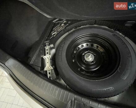 Сірий Ніссан Кашкай, об'ємом двигуна 2 л та пробігом 190 тис. км за 8600 $, фото 18 на Automoto.ua