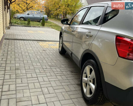 Сірий Ніссан Кашкай, об'ємом двигуна 2 л та пробігом 190 тис. км за 8600 $, фото 7 на Automoto.ua
