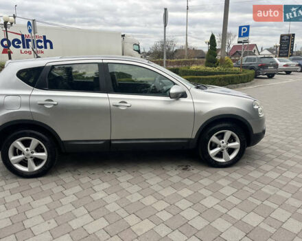 Сірий Ніссан Кашкай, об'ємом двигуна 1.6 л та пробігом 151 тис. км за 7700 $, фото 17 на Automoto.ua