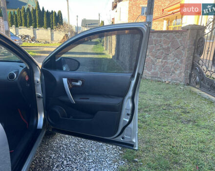 Сірий Ніссан Кашкай, об'ємом двигуна 2 л та пробігом 197 тис. км за 7600 $, фото 14 на Automoto.ua