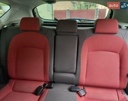 Серый Ниссан Кашкай, объемом двигателя 1.6 л и пробегом 253 тыс. км за 7800 $, фото 16 на Automoto.ua