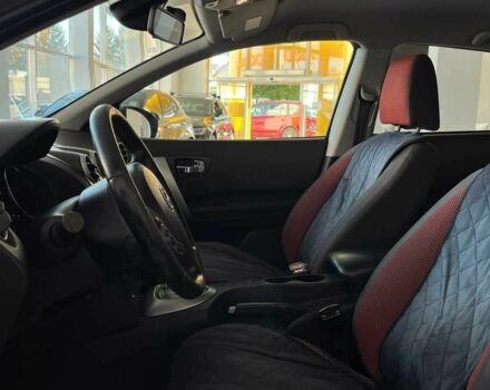 Серый Ниссан Кашкай, объемом двигателя 2 л и пробегом 260 тыс. км за 9000 $, фото 8 на Automoto.ua