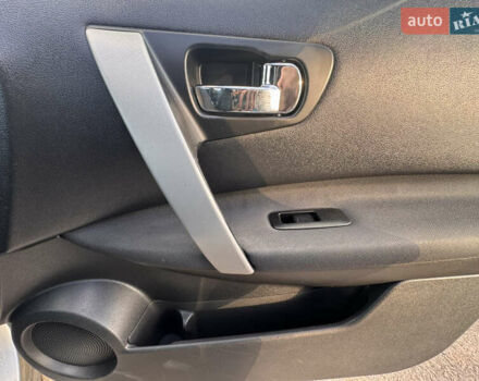 Ниссан Кашкай 2008 в Стрые на Automoto.ua Серый Ниссан Кашкай, объемом двигателя 2 л и пробегом 163 тыс. км за 7700 $, фото 24 на Automoto.ua