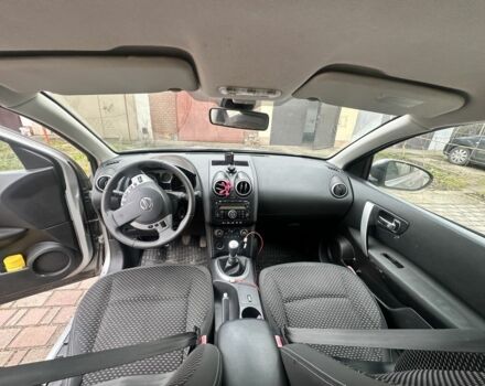 Серый Ниссан Кашкай, объемом двигателя 1.5 л и пробегом 298 тыс. км за 6499 $, фото 3 на Automoto.ua