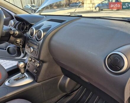 Серый Ниссан Кашкай, объемом двигателя 2 л и пробегом 97 тыс. км за 10300 $, фото 47 на Automoto.ua