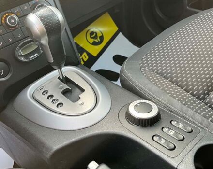 Серый Ниссан Кашкай, объемом двигателя 2 л и пробегом 157 тыс. км за 8500 $, фото 17 на Automoto.ua