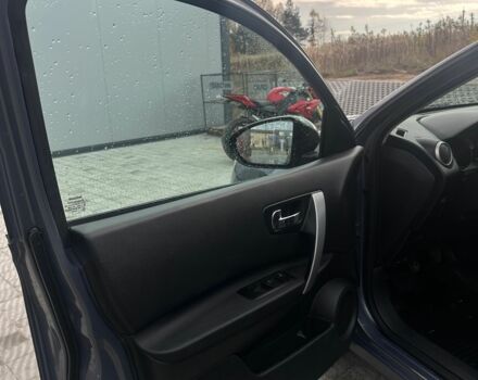 Серый Ниссан Кашкай, объемом двигателя 1.5 л и пробегом 285 тыс. км за 7650 $, фото 7 на Automoto.ua