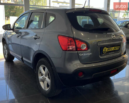 Серый Ниссан Кашкай, объемом двигателя 2 л и пробегом 260 тыс. км за 9200 $, фото 4 на Automoto.ua