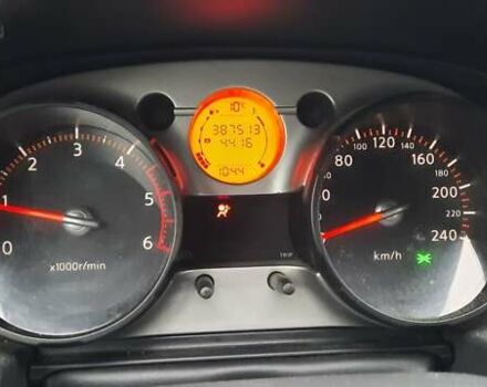 Серый Ниссан Кашкай, объемом двигателя 1.5 л и пробегом 387 тыс. км за 4200 $, фото 8 на Automoto.ua