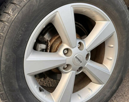 Ниссан Кашкай 2008 в Стрые на Automoto.ua Серый Ниссан Кашкай, объемом двигателя 2 л и пробегом 163 тыс. км за 7700 $, фото 31 на Automoto.ua