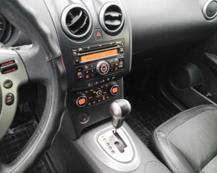 Серый Ниссан Кашкай, объемом двигателя 2 л и пробегом 270 тыс. км за 6900 $, фото 4 на Automoto.ua