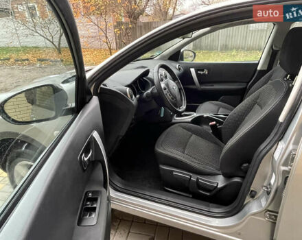 Сірий Ніссан Кашкай, об'ємом двигуна 2 л та пробігом 190 тис. км за 8600 $, фото 13 на Automoto.ua