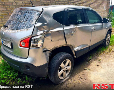 Серый Ниссан Кашкай, объемом двигателя 1.6 л и пробегом 260 тыс. км за 4200 $, фото 5 на Automoto.ua