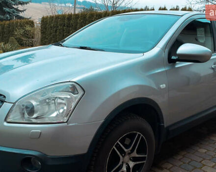 Серый Ниссан Кашкай, объемом двигателя 2 л и пробегом 235 тыс. км за 8300 $, фото 2 на Automoto.ua