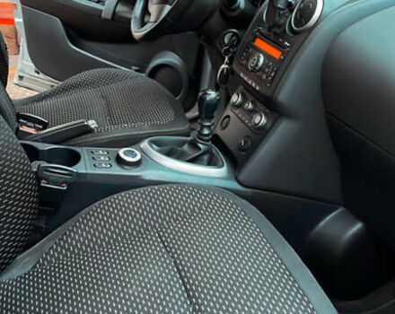 Серый Ниссан Кашкай, объемом двигателя 2 л и пробегом 235 тыс. км за 8300 $, фото 15 на Automoto.ua