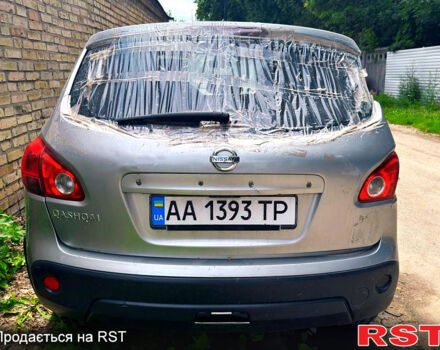 Серый Ниссан Кашкай, объемом двигателя 1.6 л и пробегом 260 тыс. км за 4200 $, фото 4 на Automoto.ua