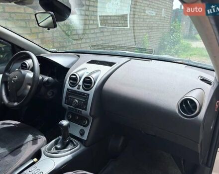 Сірий Ніссан Кашкай, об'ємом двигуна 1.6 л та пробігом 260 тис. км за 2999 $, фото 13 на Automoto.ua