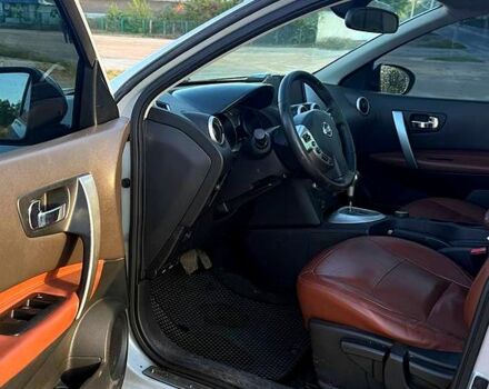 Сірий Ніссан Кашкай, об'ємом двигуна 2 л та пробігом 266 тис. км за 8950 $, фото 5 на Automoto.ua