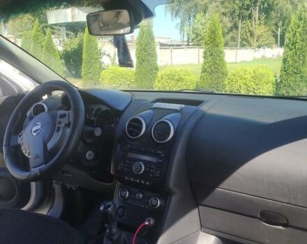 Серый Ниссан Кашкай, объемом двигателя 1.5 л и пробегом 270 тыс. км за 7800 $, фото 20 на Automoto.ua