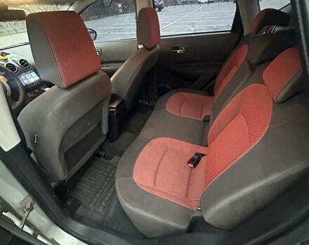 Сірий Ніссан Кашкай, об'ємом двигуна 1.6 л та пробігом 131 тис. км за 7500 $, фото 8 на Automoto.ua