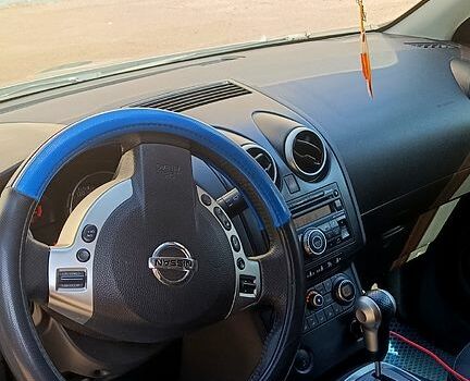 Серый Ниссан Кашкай, объемом двигателя 2 л и пробегом 199 тыс. км за 9200 $, фото 8 на Automoto.ua