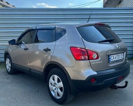 Серый Ниссан Кашкай, объемом двигателя 1.46 л и пробегом 260 тыс. км за 7800 $, фото 4 на Automoto.ua