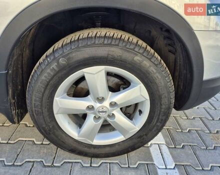 Серый Ниссан Кашкай, объемом двигателя 2 л и пробегом 97 тыс. км за 10300 $, фото 28 на Automoto.ua