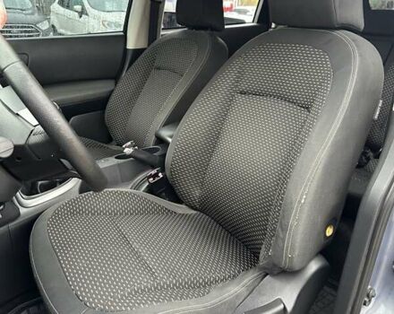 Сірий Ніссан Кашкай, об'ємом двигуна 1.46 л та пробігом 232 тис. км за 8000 $, фото 25 на Automoto.ua