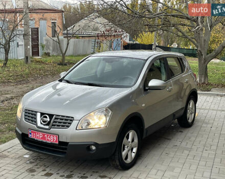 Сірий Ніссан Кашкай, об'ємом двигуна 2 л та пробігом 190 тис. км за 8600 $, фото 2 на Automoto.ua