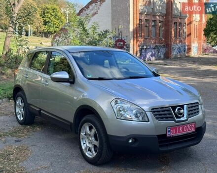 Серый Ниссан Кашкай, объемом двигателя 1.6 л и пробегом 220 тыс. км за 8900 $, фото 2 на Automoto.ua