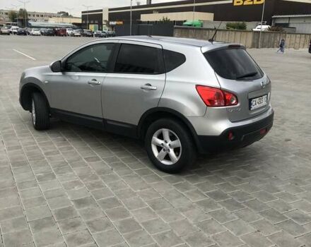 Серый Ниссан Кашкай, объемом двигателя 1.5 л и пробегом 300 тыс. км за 7895 $, фото 4 на Automoto.ua