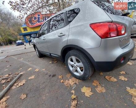 Серый Ниссан Кашкай, объемом двигателя 1.6 л и пробегом 314 тыс. км за 8100 $, фото 2 на Automoto.ua